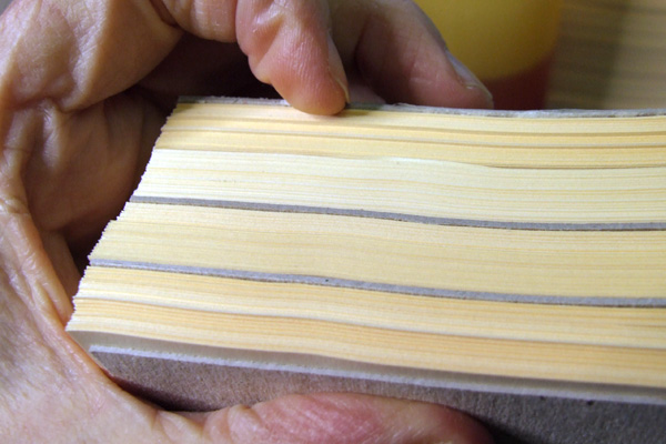 Sheets that have not been well tapped-down