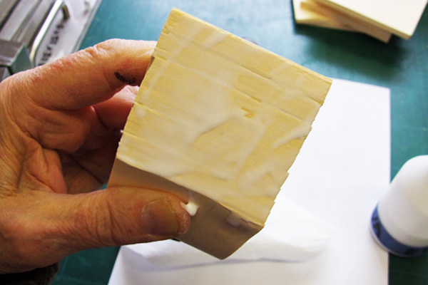 Single fan binding - apply some PVA glue