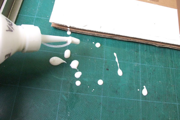 Unintentional EVA glue dribbles