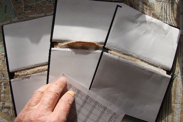 De-structured case bound books